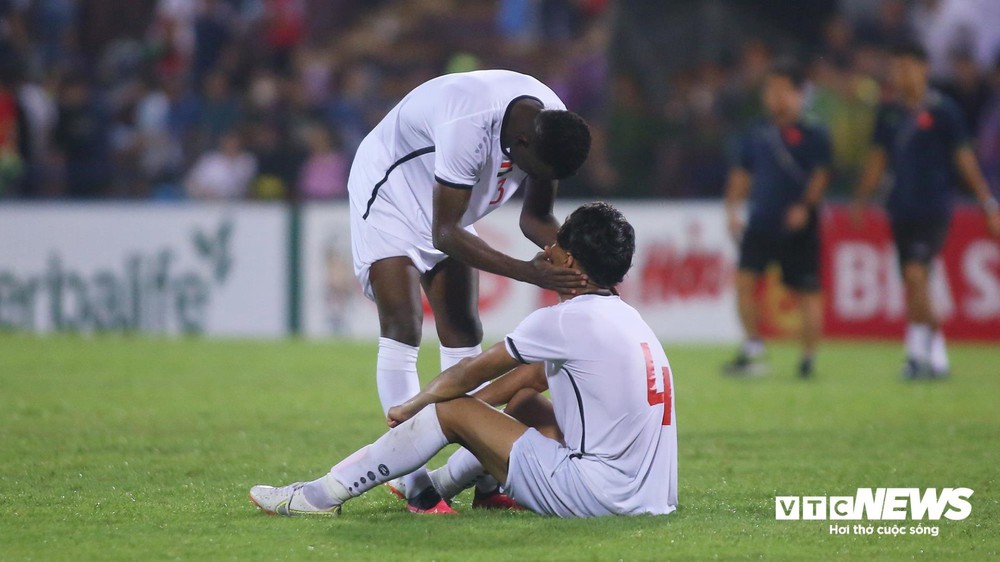 Quân dự bị giúp U23 Việt Nam thắng trận, U23 Yemen khóc ngay trên sân - Ảnh 2.