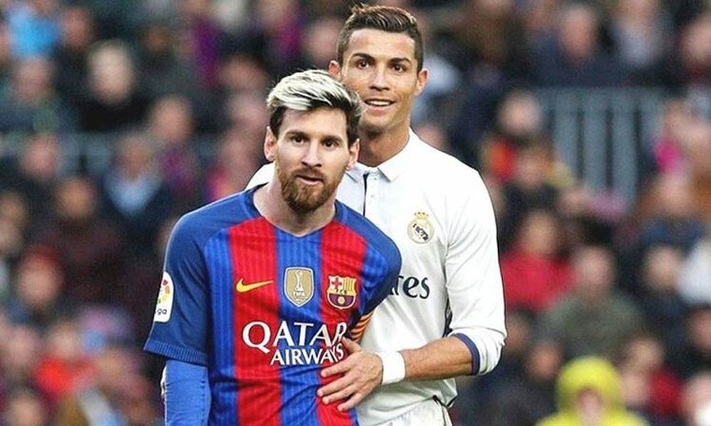 Vợ Messi quý phái dự sự kiện, bạn gái Ronaldo gây chú ý khi bình luận một từ duy nhất - Ảnh 3.