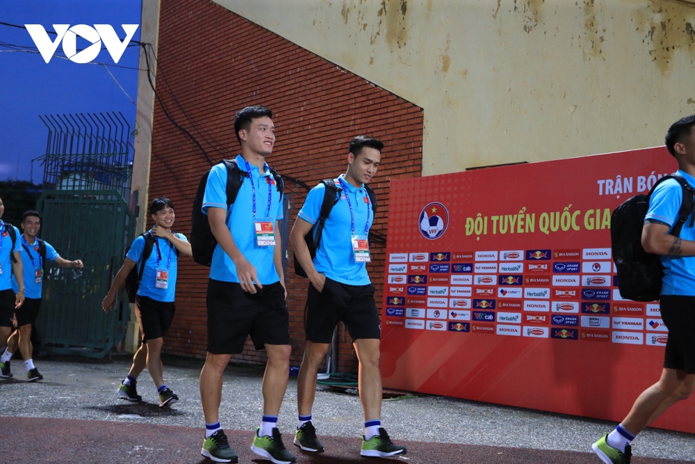 Trực tiếp ĐT Việt Nam 0-0 ĐT Palestine: Hoàng Đức đá tiền đạo cắm - Ảnh 1.