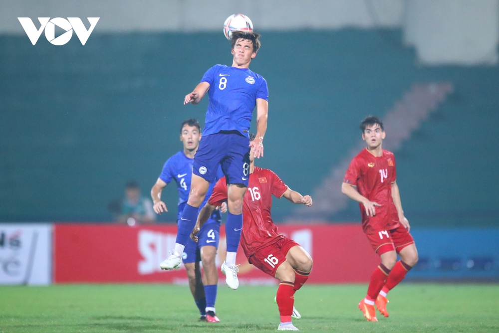 TRỰC TIẾP U23 Việt Nam 2-2 U23 Singapore: Kịch tính phút cuối - Ảnh 1.