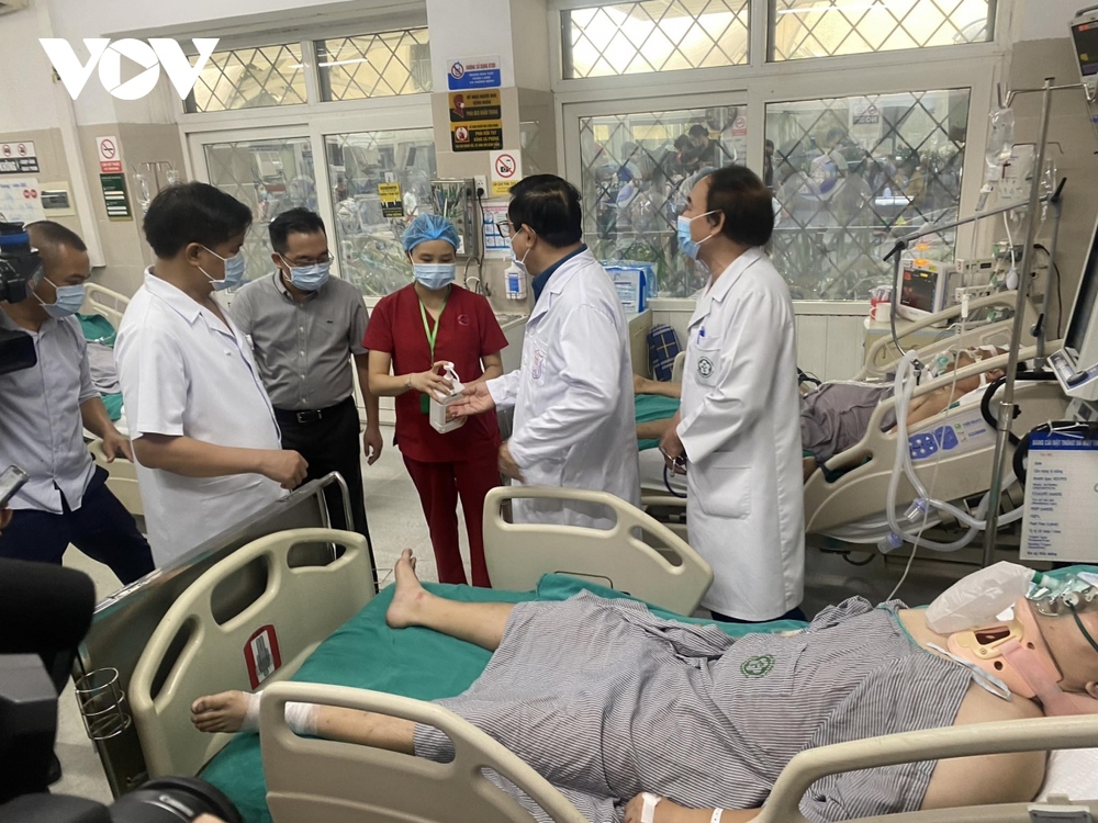 Vụ cháy chung cư mini ở Thanh Xuân: 24 người đang cấp cứu ở Bệnh viện Bạch Mai - Ảnh 7.