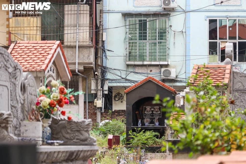 Lạ lùng xu hướng tìm mua nhà nằm cạnh...nghĩa trang - Ảnh 1.