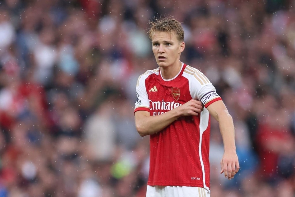 Odegaard bất ngờ từ chối gia hạn hợp đồng với Arsenal - Ảnh 1.