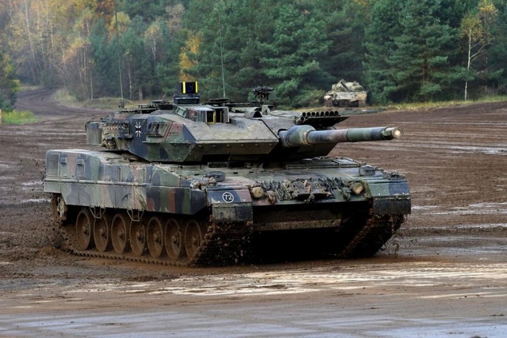 Điều khiến tăng Leopard 2A6 trở thành “kẻ săn mồi ban đêm” đáng sợ tại Ukraine - Ảnh 1.