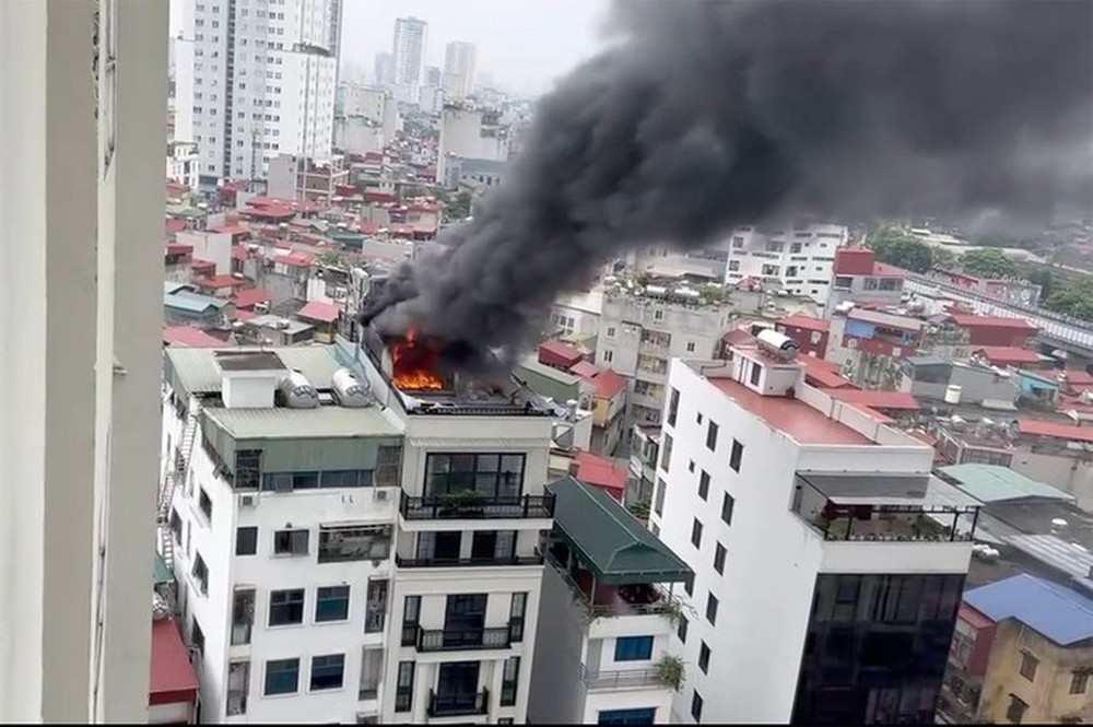 Người gây ra vụ cháy nhà ở quận Thanh Xuân bị phạt 12,5 triệu đồng - Ảnh 1.