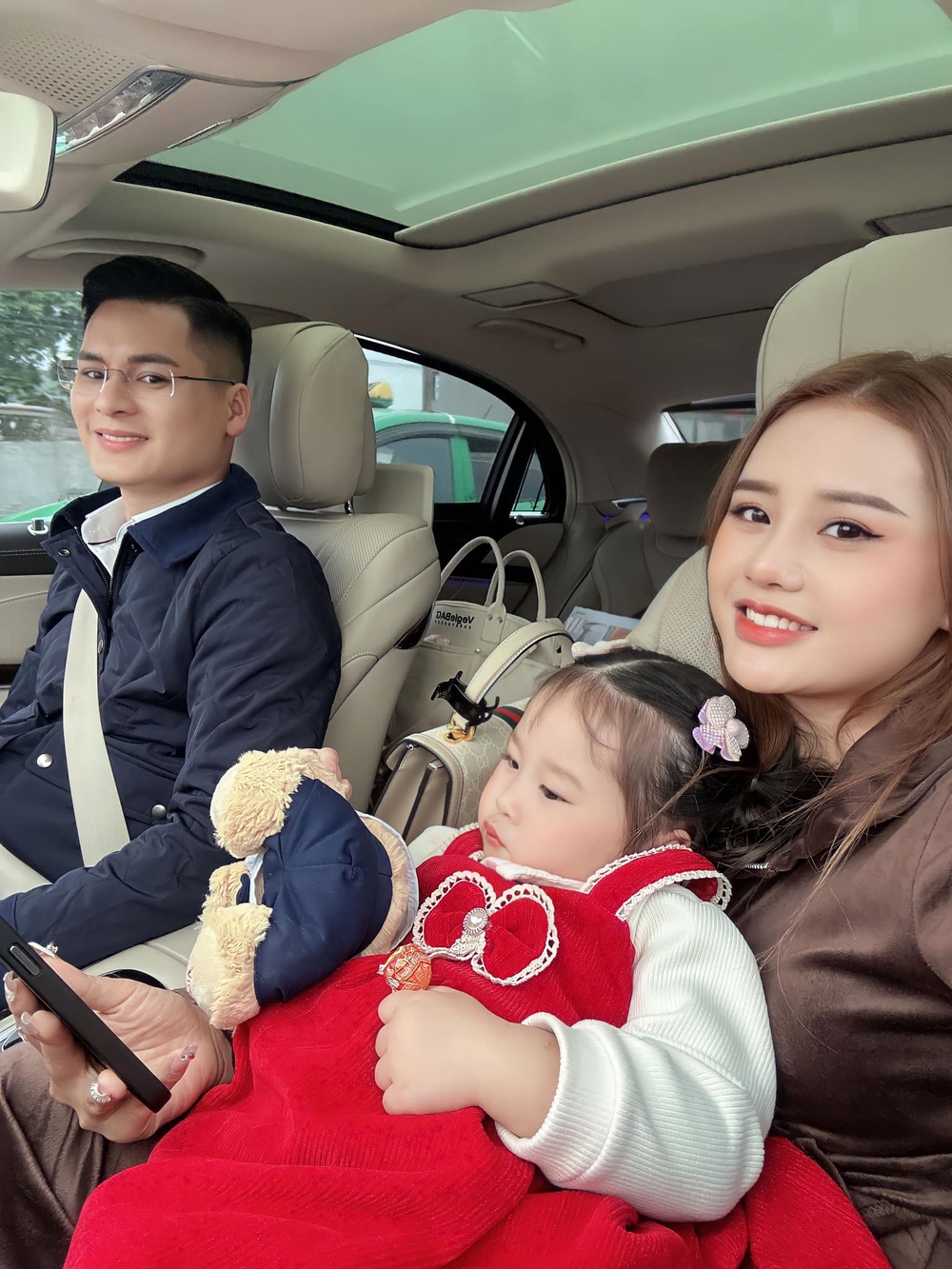 Con dâu bị “cắm sừng”, 1 giờ sáng bố chồng từ quê ra Hà Nội có pha xử lý đáng kinh ngạc
