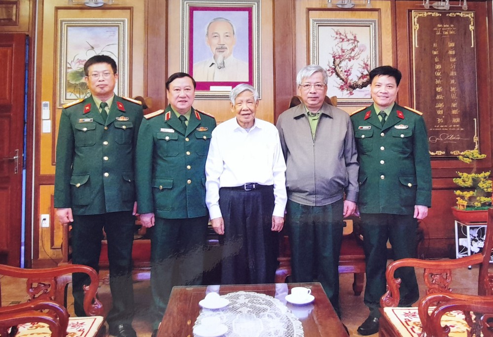 Tướng tài Nguyễn Chí Vịnh: Người kiến tạo sách lược quốc phòng ‘4 không’ - Ảnh 1.