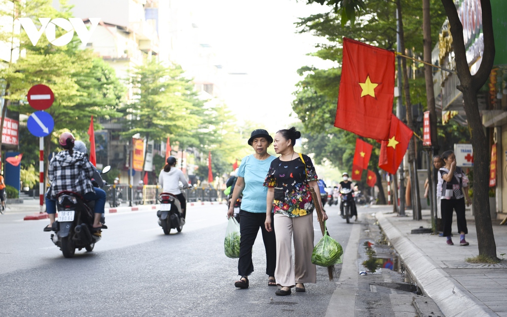 Hà Nội thanh bình trong ngày Quốc khánh 2/9 - Ảnh 9.