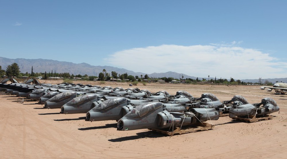 Bên trong nghĩa địa máy bay lớn nhất thế giới, vùng đất chứa hơn 4.000 máy bay trị giá 37 tỷ đô - Ảnh 4.