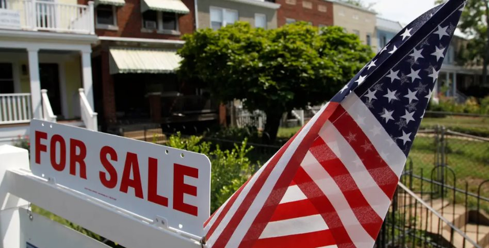Biến lạ trên thị trường bất động sản Mỹ: Có tiền cũng khó mua được nhà - Ảnh 1.