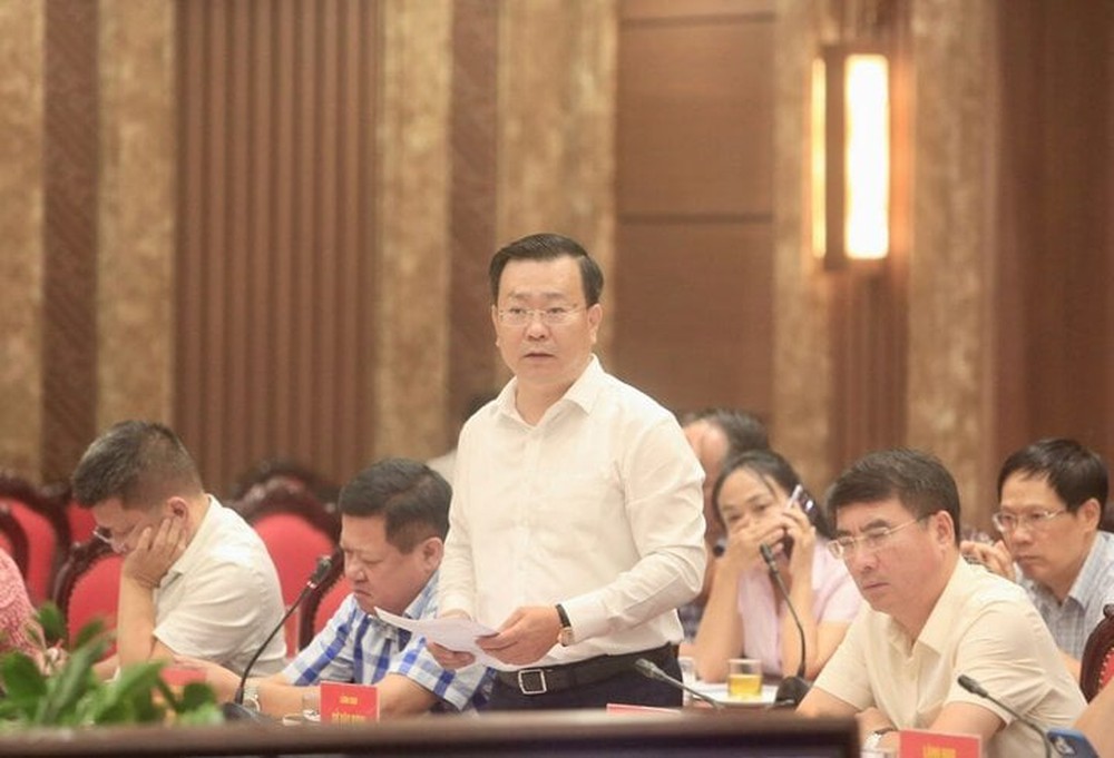 Chủ tịch quận Thanh Xuân: Xe máy, xe đạp điện phải di chuyển khỏi chung cư mini - Ảnh 2.