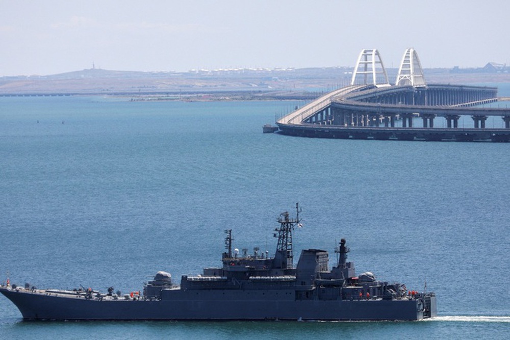 Crimea rung chuyển, Ukraine tấn công sở chỉ huy Hạm đội Biển Đen? - Ảnh 1.