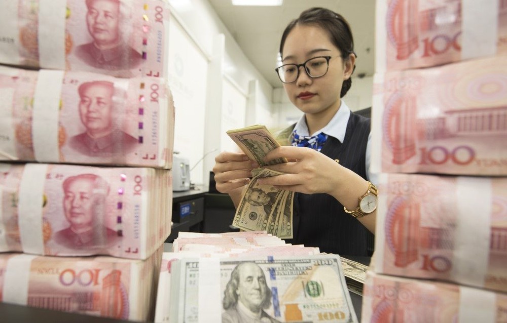 Chuyên gia chỉ rõ một điều về phi đô la hóa: Thực tế phũ phàng cho tham vọng của đồng tiền Trung Quốc - Ảnh 2.
