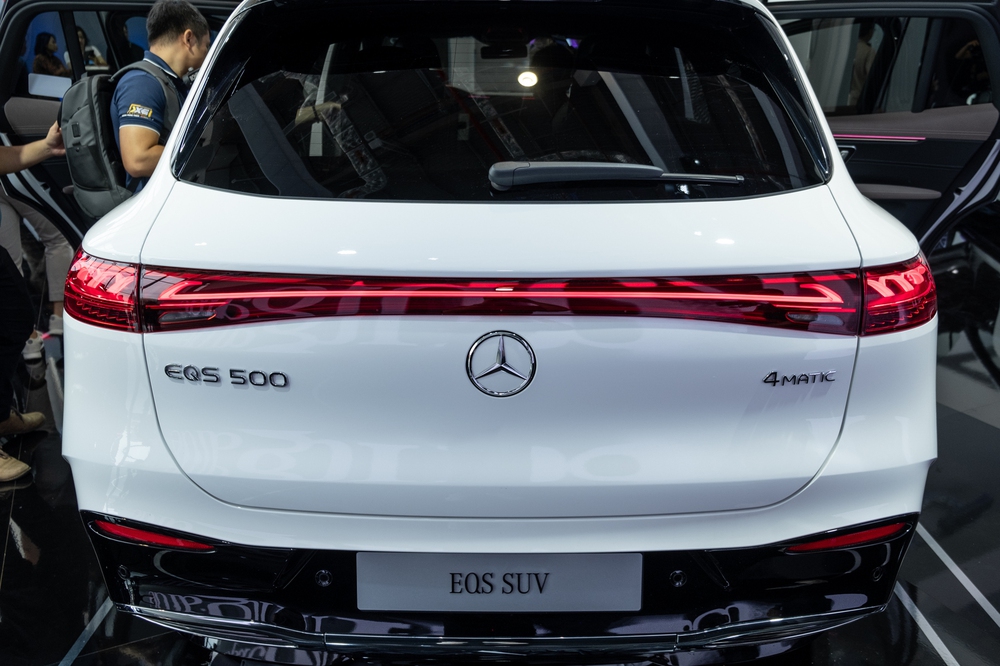 Chi tiết Mercedes-Benz EQS SUV giá 4,999 tỷ tại Việt Nam: Nhiều công nghệ nhất phân khúc, sạc đầy đủ chạy Hà Nội - Huế - Ảnh 7.