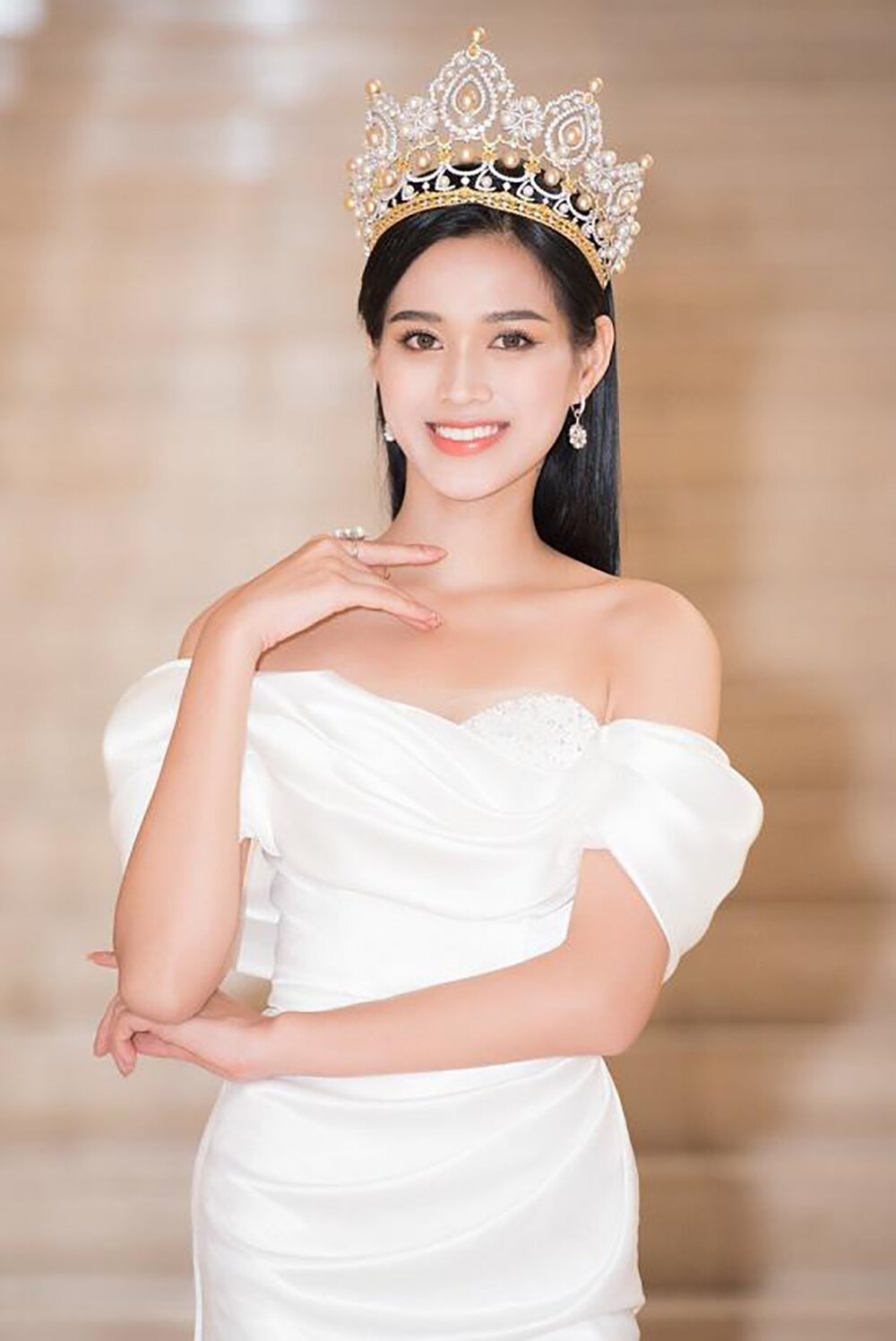 Hành trình thay đổi nhan sắc của Hoa hậu Đỗ Thị Hà - Ảnh 5.