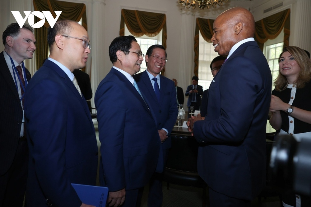 Thủ tướng Chính phủ Phạm Minh Chính gặp Thị trưởng thành phố New York - Ảnh 4.