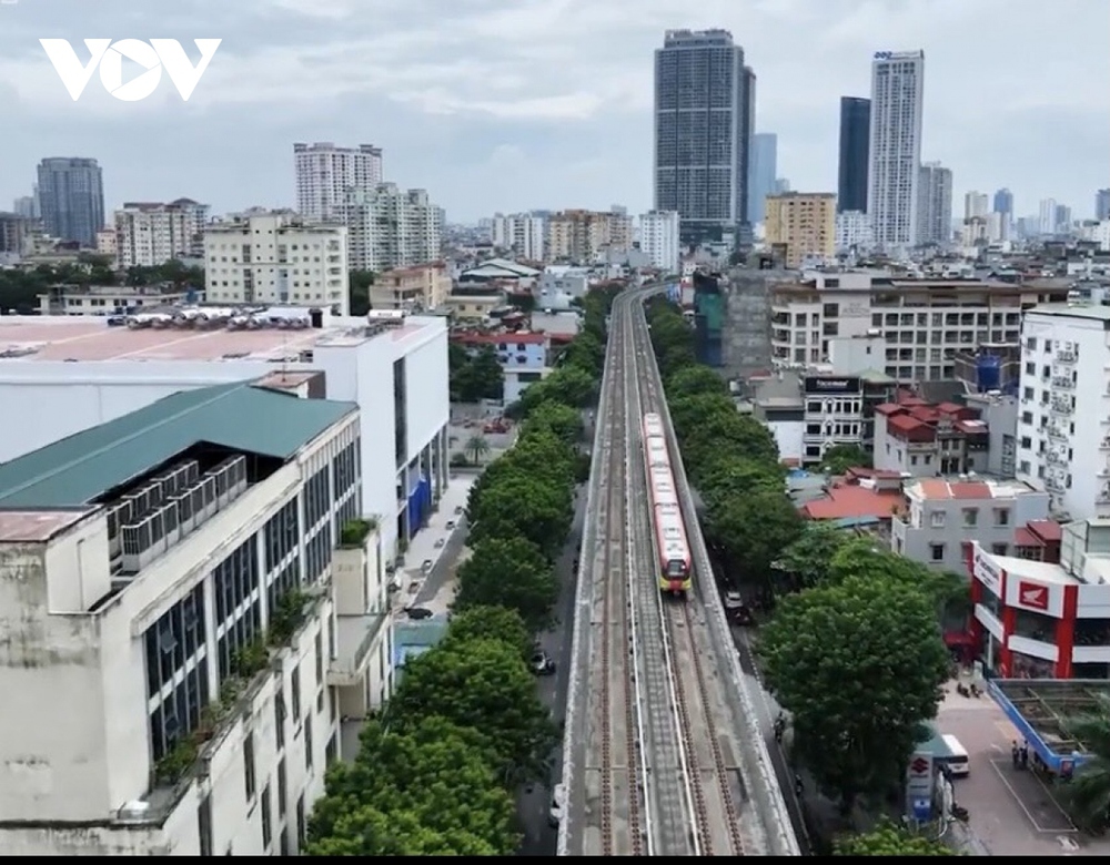 Cận cảnh đường sắt trên cao Nhổn - ga Hà Nội dự kiến khai thác vào cuối năm - Ảnh 20.