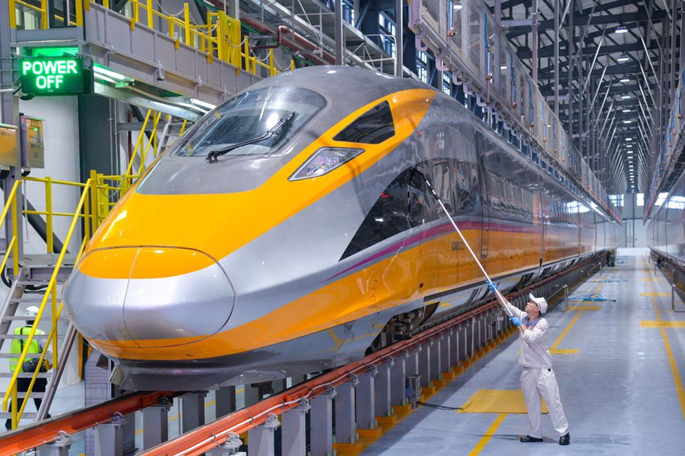 Quốc gia Đông Nam Á ăn mừng tuyến tàu cao tốc mới chạy 350km/h: Lợi thế nào giúp nhà thầu Trung Quốc được chọn thay vì Nhật Bản? - Ảnh 2.