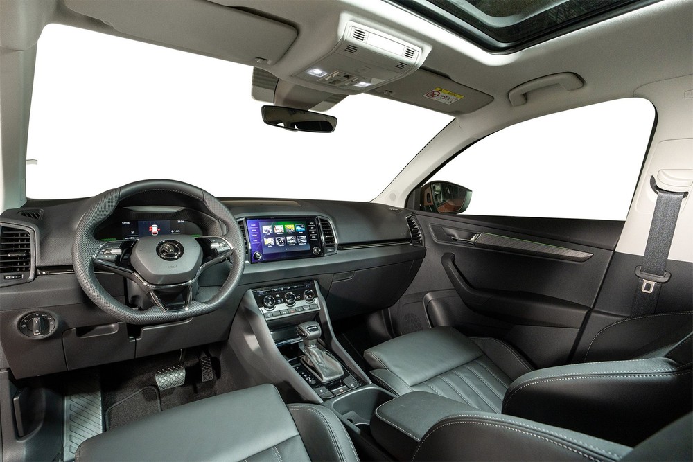 Skoda Karoq - SUV cỡ C dùng chung khung gầm với Volkswagen, chốt giá từ 999 triệu đồng cạnh tranh với Mazda CX-5 - Ảnh 6.