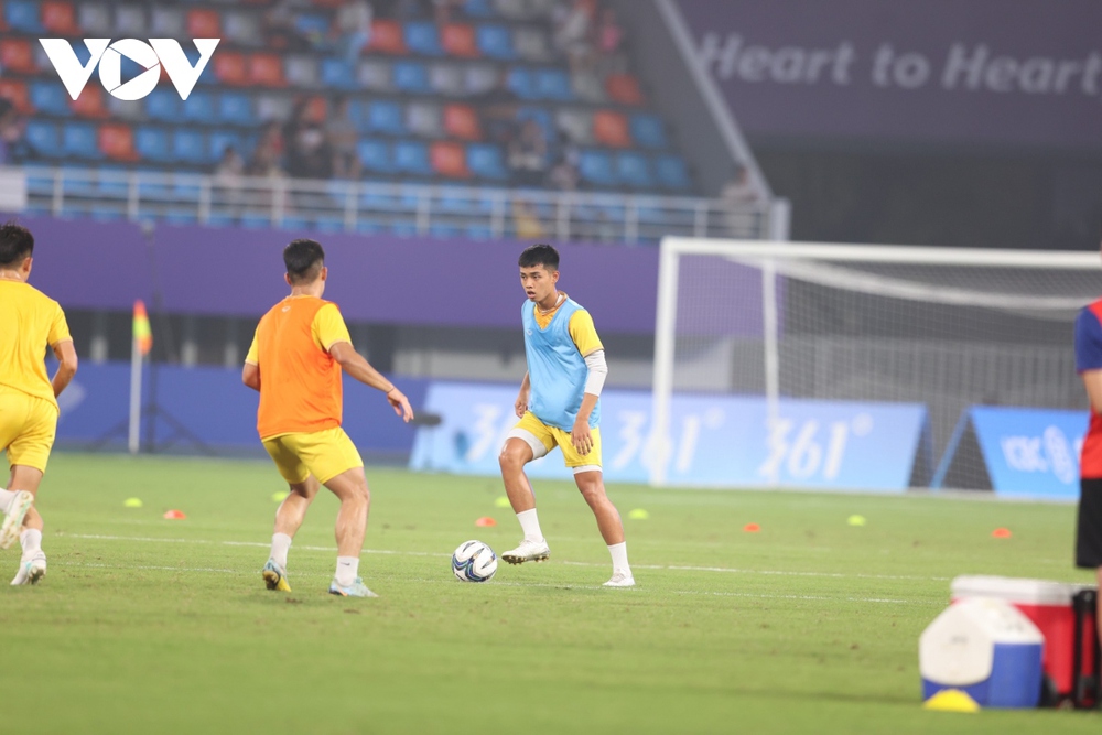 Trực tiếp Olympic Việt Nam 0-0 Olympic Saudi Arabia: Trận đấu bắt đầu - Ảnh 2.