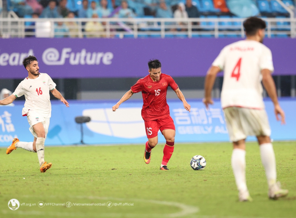 Chơi trận rực lửa, U23 Việt Nam bị loại bởi bàn thắng vàng của láng giềng Đông Nam Á - Ảnh 1.