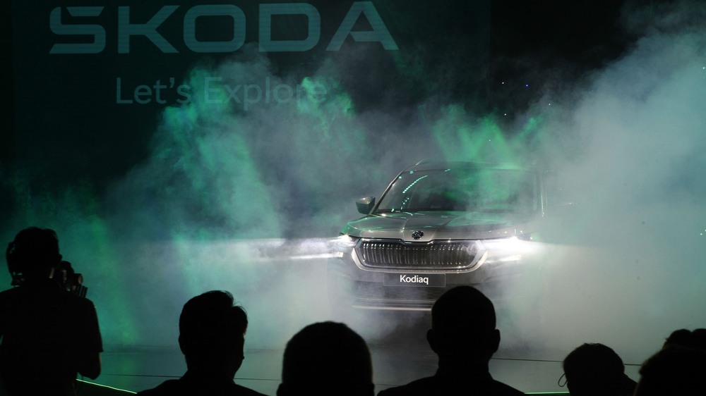 Škoda chính thức có mặt tại Việt Nam ra mắt cặp đôi SUV - Škoda Karoq và Škoda Kodiaq - Ảnh 1.