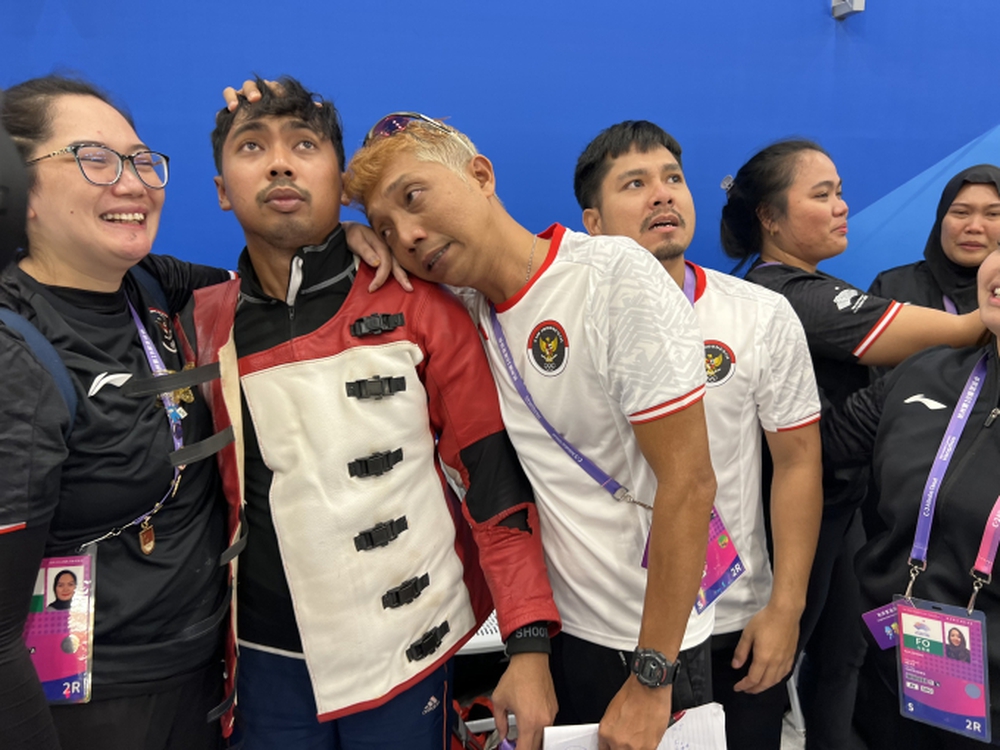 Vừa thắng VĐV Việt Nam, xạ thủ Indonesia lại khiến cả châu Á sửng sốt, giành 2 HCV Asiad theo kịch bản thót tim - Ảnh 1.