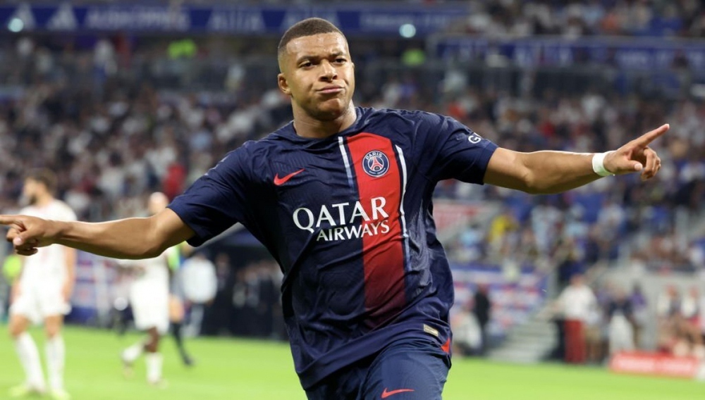 Kết quả bóng đá ngày 4/9: Mbappe ghi cú đúp giúp PSG vượt ải Lyon - Ảnh 1.