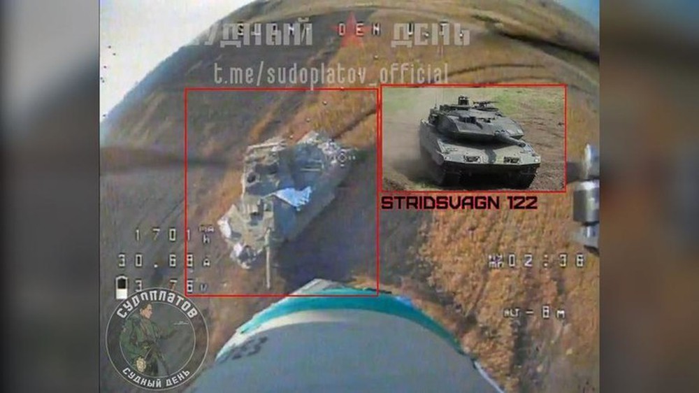 Video UAV cảm tử hạ gục xe tăng tốt nhất thế giới - Ảnh 1.