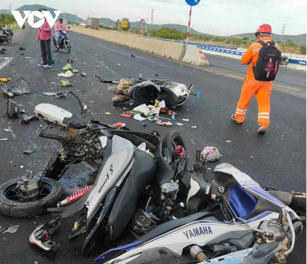 Thông tin mới về vụ tai nạn giao thông ở Bình Thuận do người 16 tuổi điều khiển - Ảnh 2.