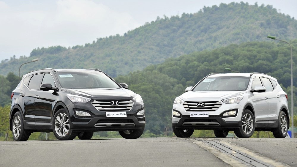 Triệu hồi 5.675 chiếc Hyundai Santa Fe tại Việt Nam để thay thế cầu chì phanh ABS - Ảnh 1.