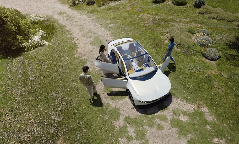 ‘Bản nháp’ BMW 3-Series ra mắt: Thiết kế như xe tương lai, nhìn đâu cũng thấy màn hình - Ảnh 7.