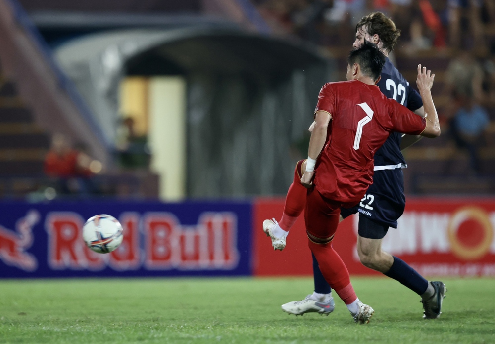 TRỰC TIẾP U23 Việt Nam 1-0 U23 Guam: Văn Đô mở tỷ số - Ảnh 1.