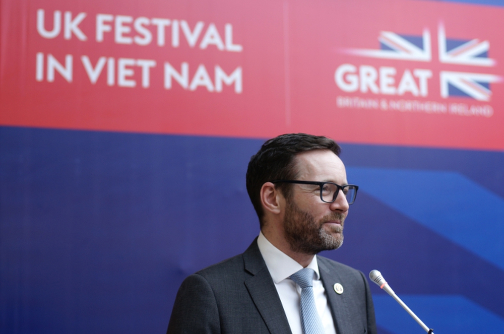 Đại sứ Anh tại Việt Nam: Sự phát triển của Việt Nam trong 20 năm qua thật đáng kinh ngạc - Ảnh 1.