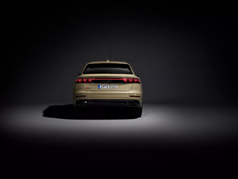 Audi Q8 2024 giá quy đổi từ hơn 2,2 tỷ đồng: Thêm đèn ma trận HD, cho người dùng tự chọn thiết kế - Ảnh 5.