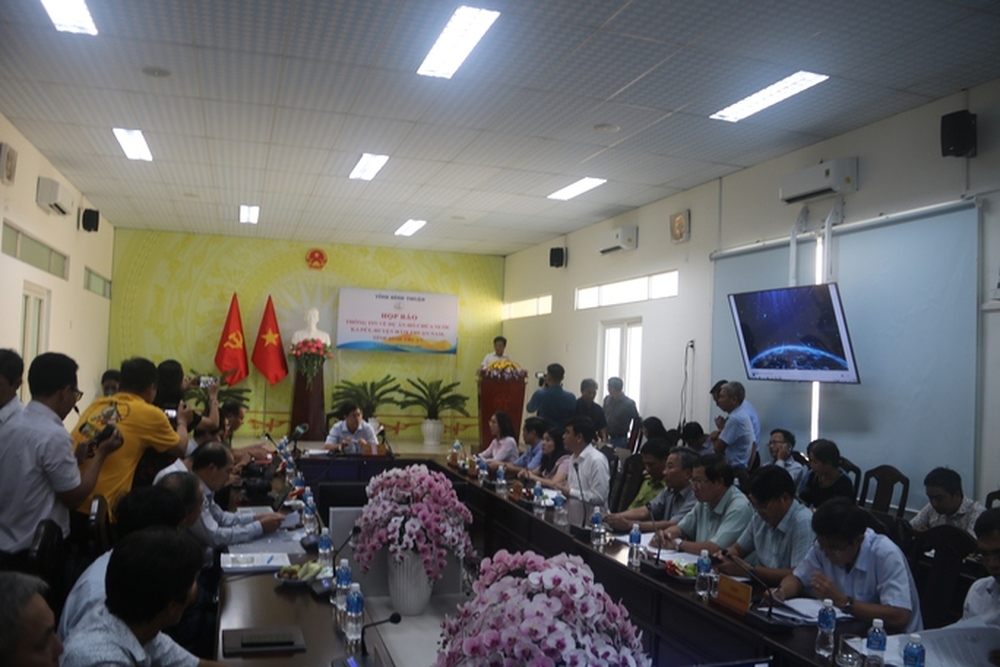 Bình Thuận họp báo trả lời vì sao phải lấy hơn 600 ha rừng làm hồ Ka Pét? - Ảnh 3.