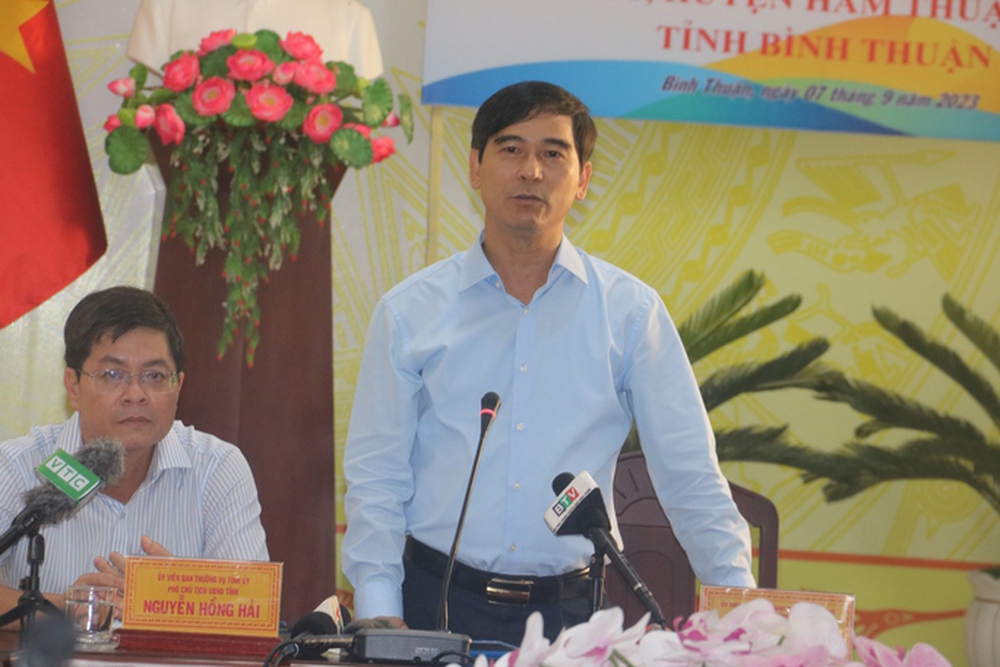 Bình Thuận họp báo trả lời vì sao phải lấy hơn 600 ha rừng làm hồ Ka Pét? - Ảnh 2.