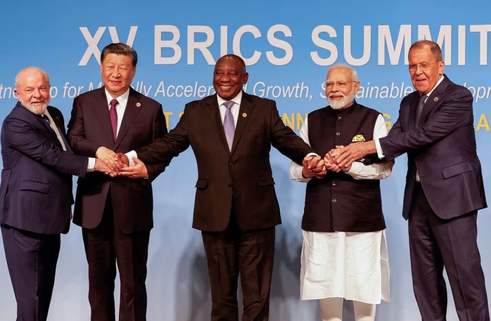 BRICS ‘nhắm trúng’ 1 lục địa cực tiềm năng, rót hàng tỷ USD vào các nền kinh tế, quyết tâm hỗ trợ hàng loạt lĩnh vực quan trọng - Ảnh 2.