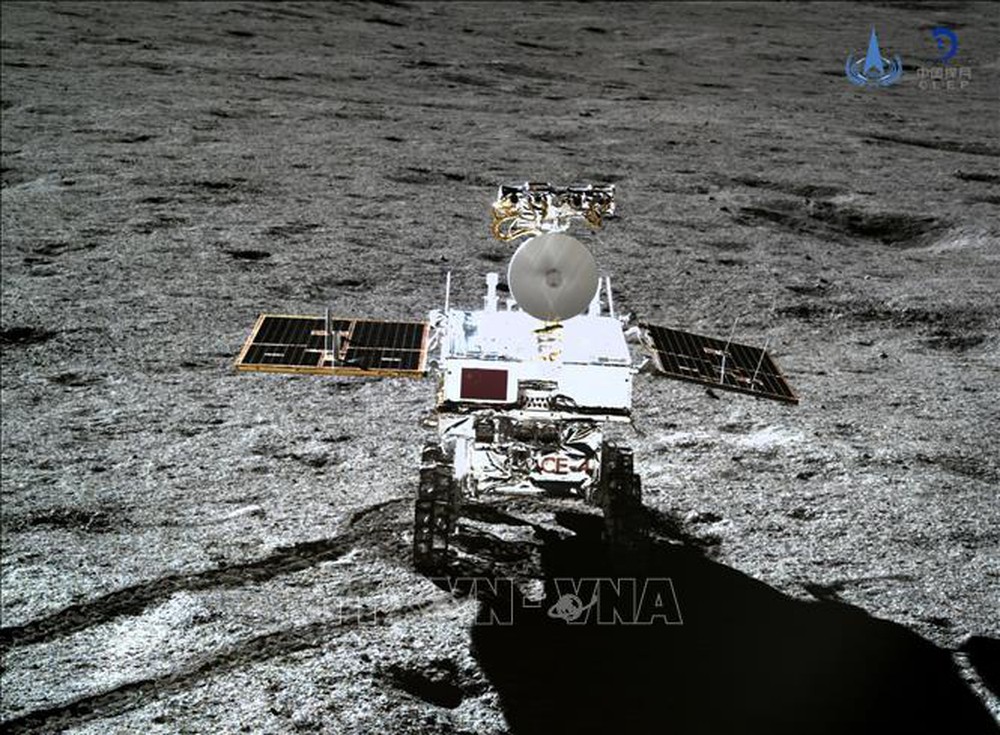 Trung Quốc, Nam Phi hợp tác nghiên cứu Mặt Trăng - Ảnh 1.
