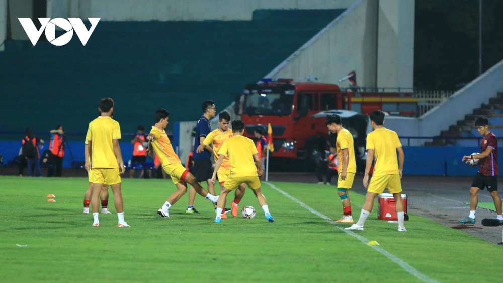 TRỰC TIẾP U23 Việt Nam 0-0 U23 Yemen: Trận đấu bắt đầu - Ảnh 2. TRỰC TIẾP U23 Việt Nam 0-0 U23 Yemen: Trận đấu bắt đầu - Ảnh 2.