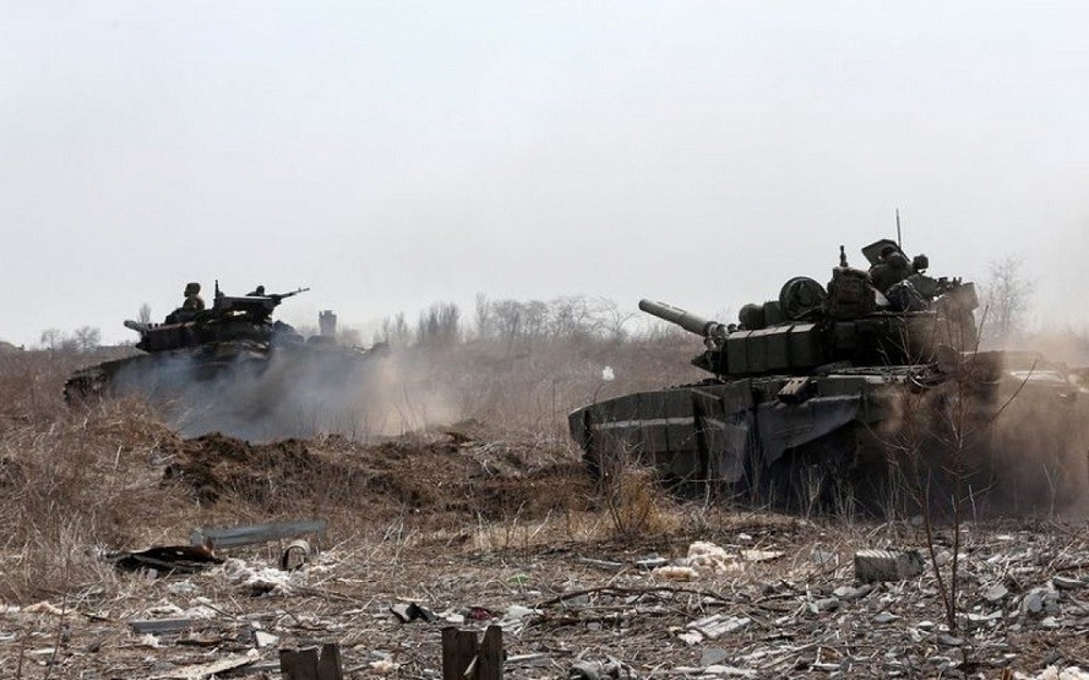 Thế khó của Ukraine khi Nga tung hỏa mù tại mặt trận Đông Bắc - Ảnh 1.