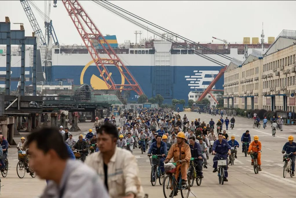 Trung Quốc xả lũ xe xăng giá rẻ: Thiếu cả tàu chở hàng, 6 tháng xuất khẩu 4 triệu xe - Ảnh 4.
