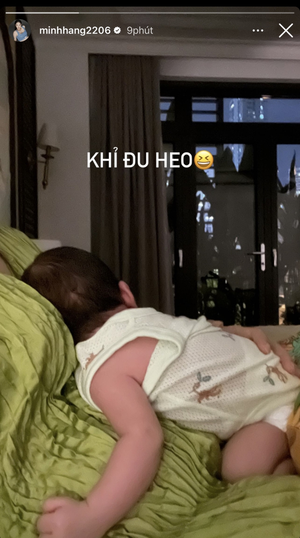 Minh Hằng hiếm hoi khoe cận qu&yacute; tử đầu l&ograve;ng, vẫn giữ 1 nguy&ecirc;n tắc quen thuộc - Ảnh 1.