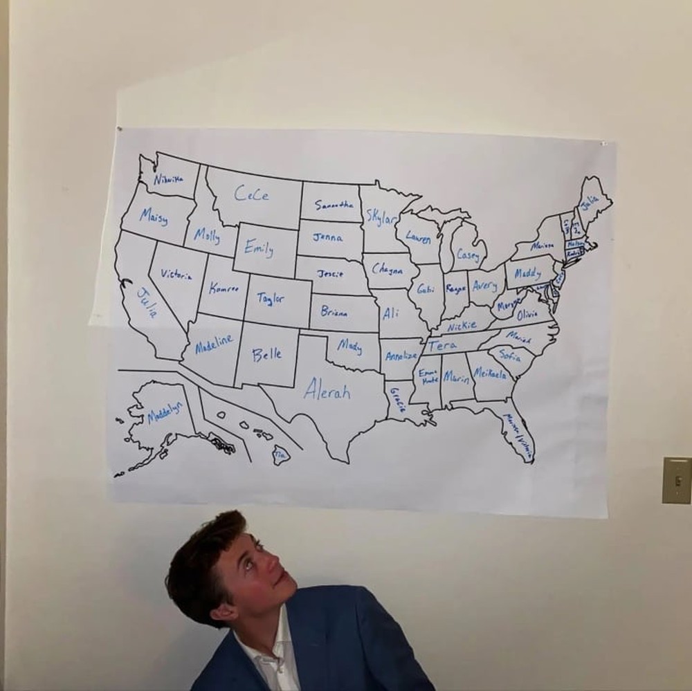 Chàng trai 26 tuổi kể về hành trình 50 ngày hẹn hò ở 50 bang - Ảnh 2.