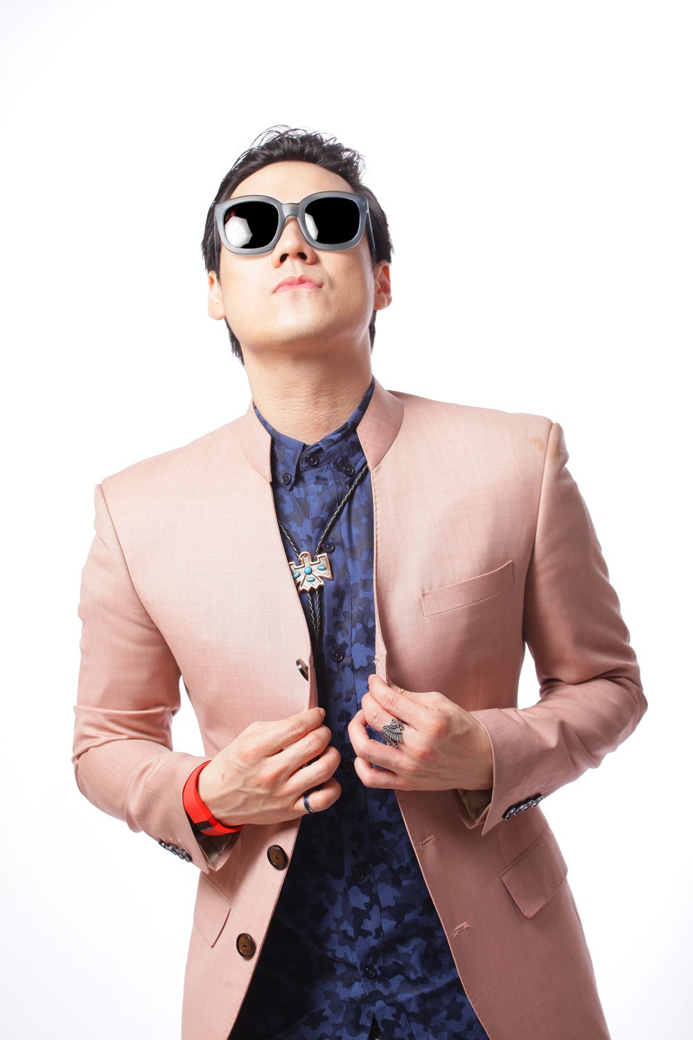 Ca sĩ Khánh Phương tái xuất bằng sản phẩm âm nhạc mới - Ảnh 3.