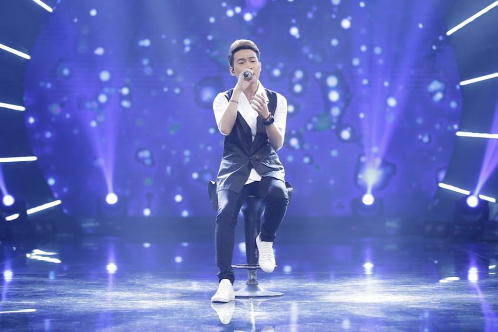 Vietnam Idol: Thu Minh hôn, Huy Tuấn tát thí sinh - Ảnh 11.