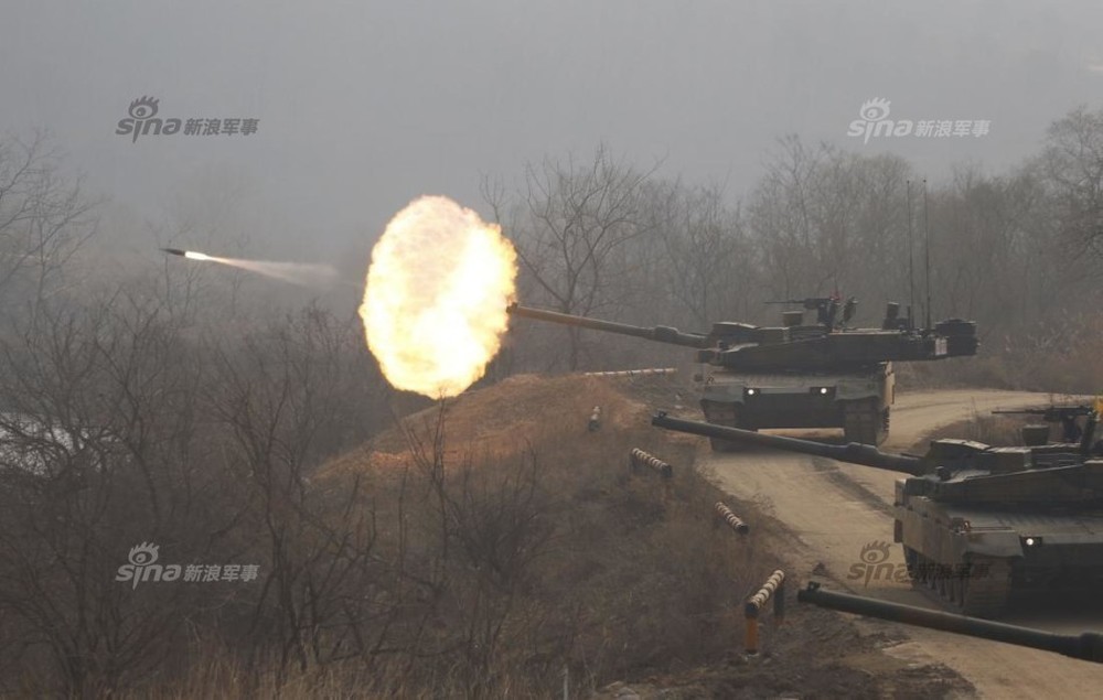 Xe tăng Hàn Quốc khoe cơ bắp, thể hiện sức mạnh áp đảo Triều Tiên - Ảnh 8.