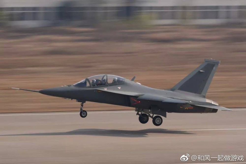 Không còn là dự đoán, L-15 Trung Quốc đã thực sự qua mặt Yak-130? - Ảnh 1.
