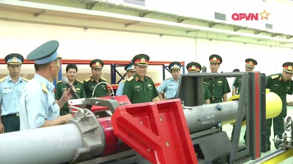 Ấn tượng quân sự Việt Nam tuần qua: Vũ khí tự động do Việt Nam nghiên cứu chế tạo - Ảnh 6.