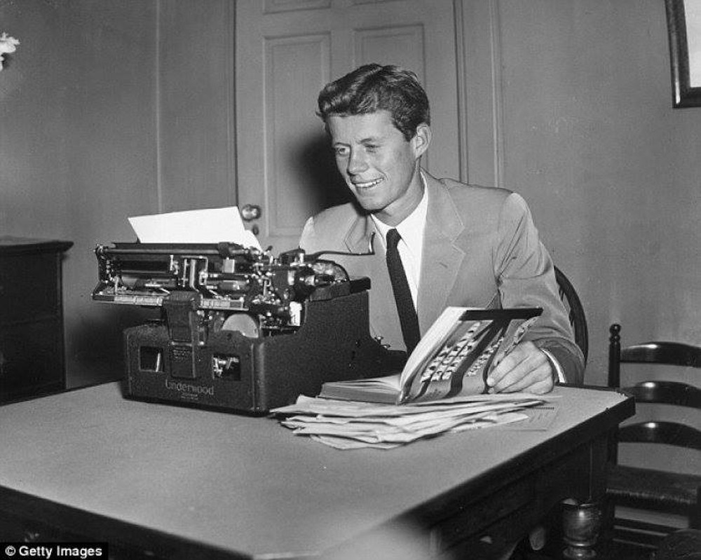 Tổng thống Mỹ Kennedy là fan của Hitler? - Ảnh 2.
